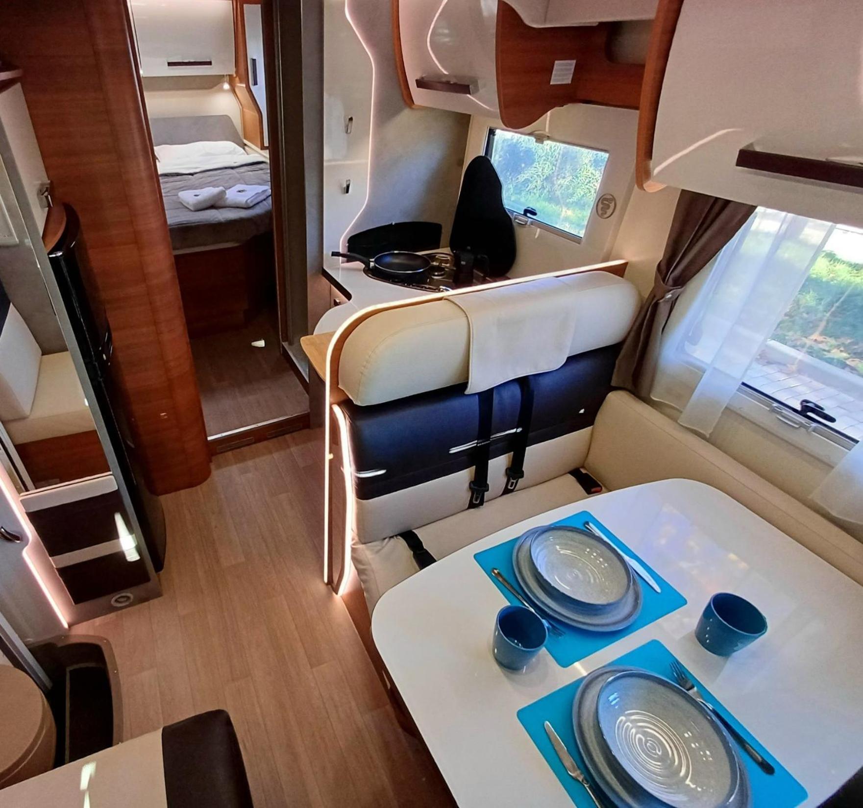 Autocaravana De Lujo Elnagh *